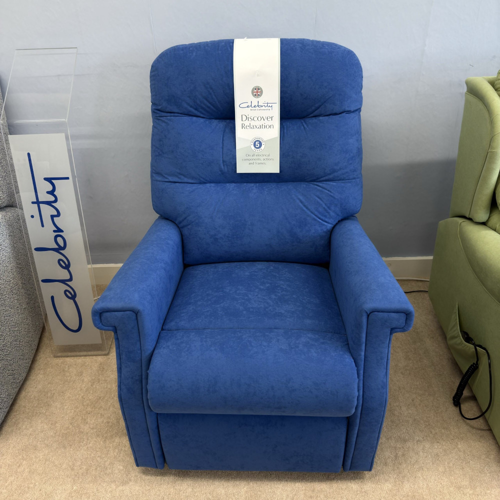 Celebrity Sandhurst Single Motor Lift Recliner