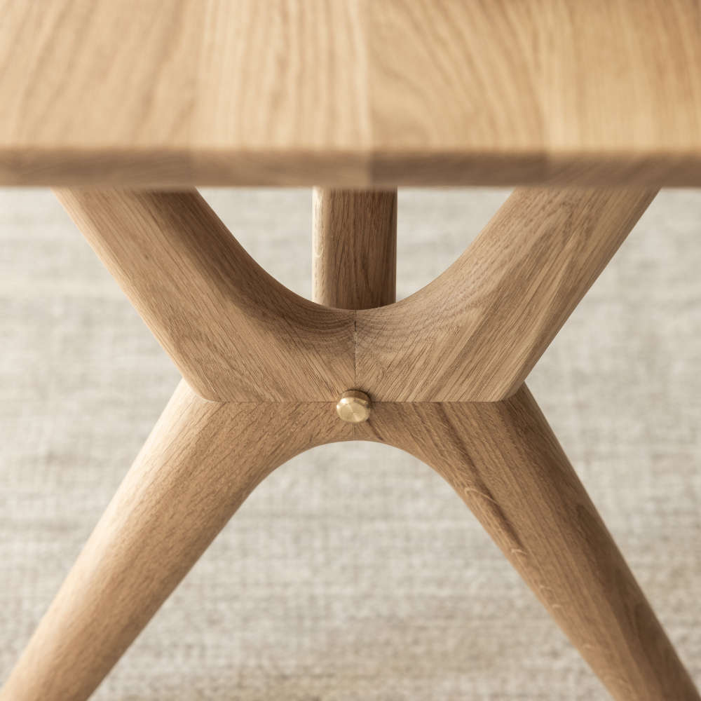 KK/AMELIA_coffee_table_oak_C4_003.jpg