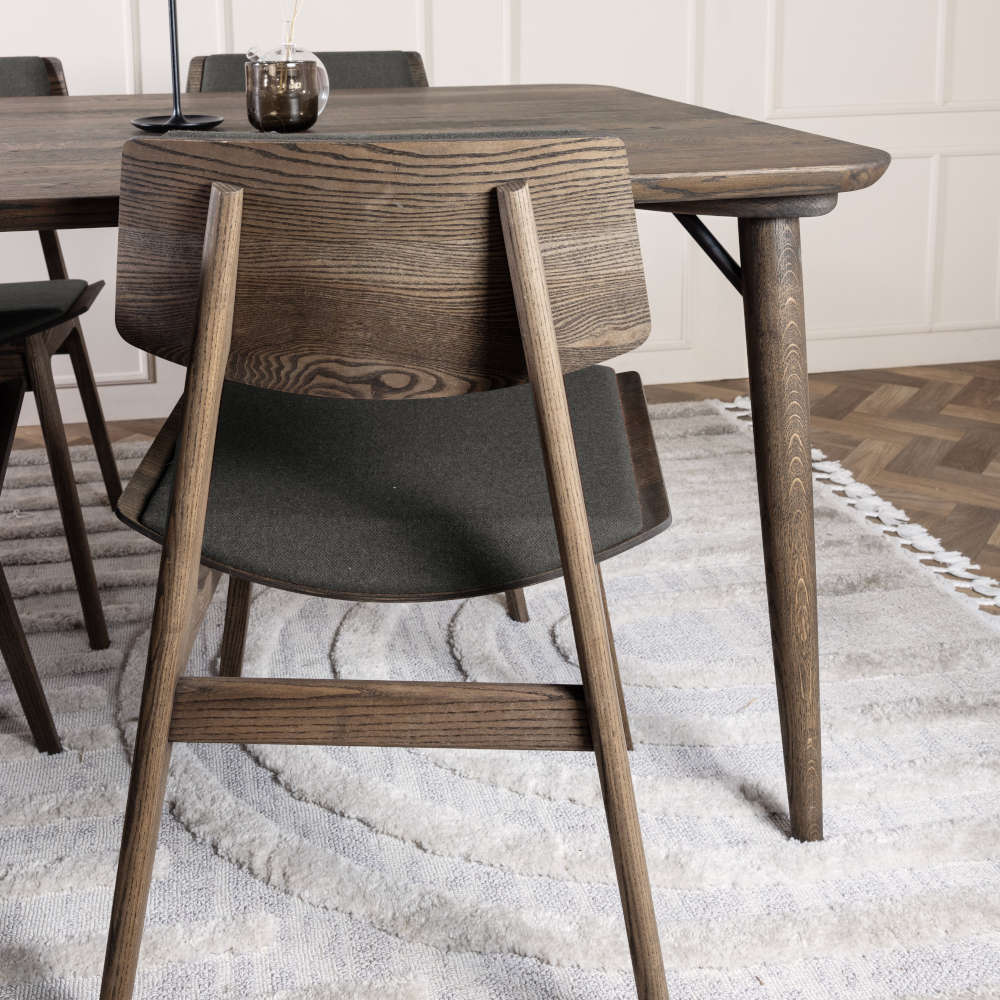 KK/WAVE_dining_table_oak_C11_NordicMargretheAntracit_004.jpg